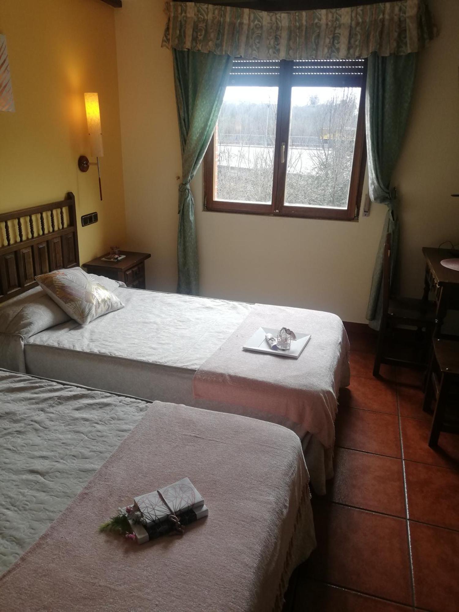 Hotel Rural El Vedal Muelas del Pan Cameră foto